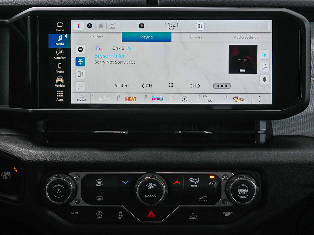 Thumbnail: 2026 Jeep Wrangler - 15