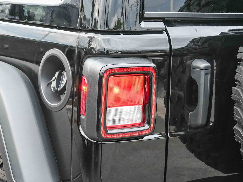 Thumbnail: 2026 Jeep Wrangler - 16