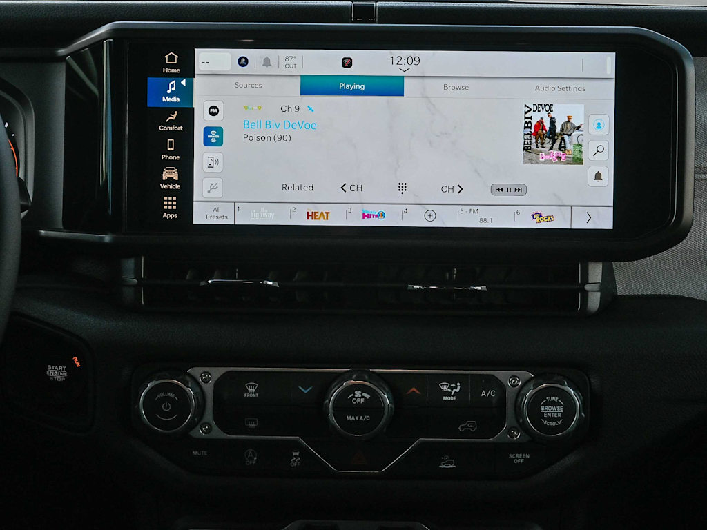 Thumbnail: 2026 Jeep Wrangler - 25