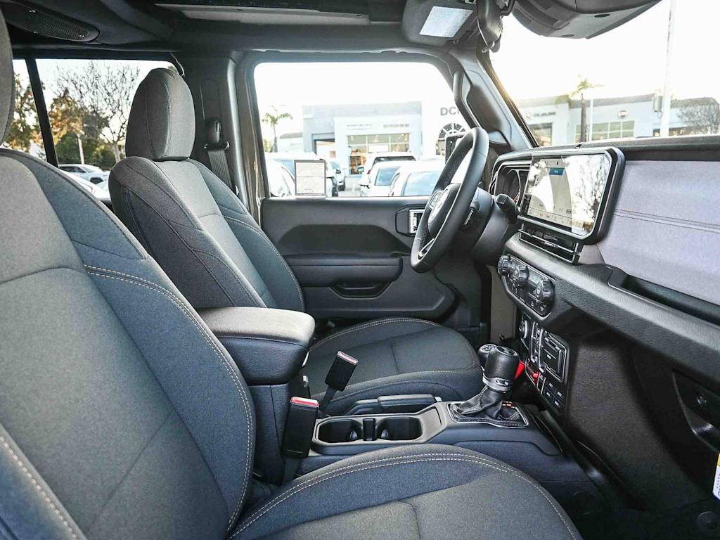 Thumbnail: 2026 Jeep Wrangler - 30