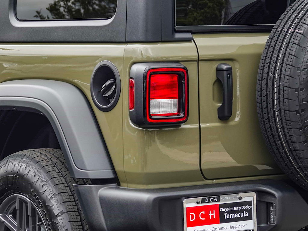 Thumbnail: 2025 Jeep Wrangler - 13