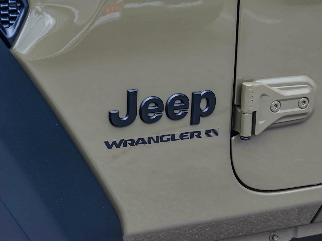 Thumbnail: 2025 Jeep Wrangler - 6