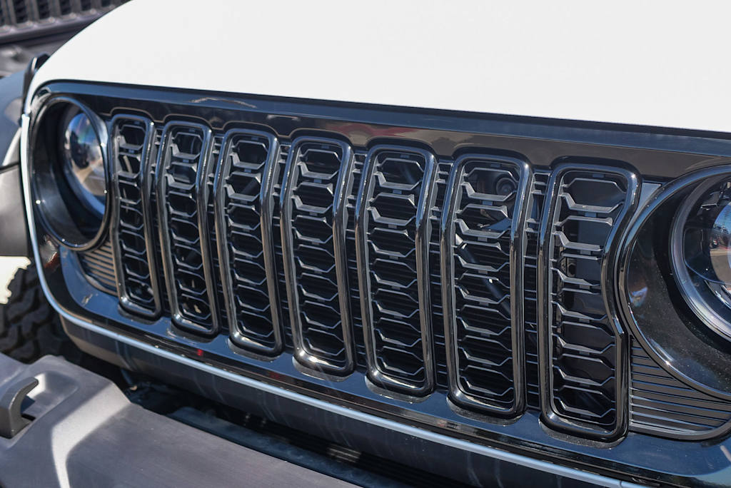 Thumbnail: 2026 Jeep Wrangler - 20