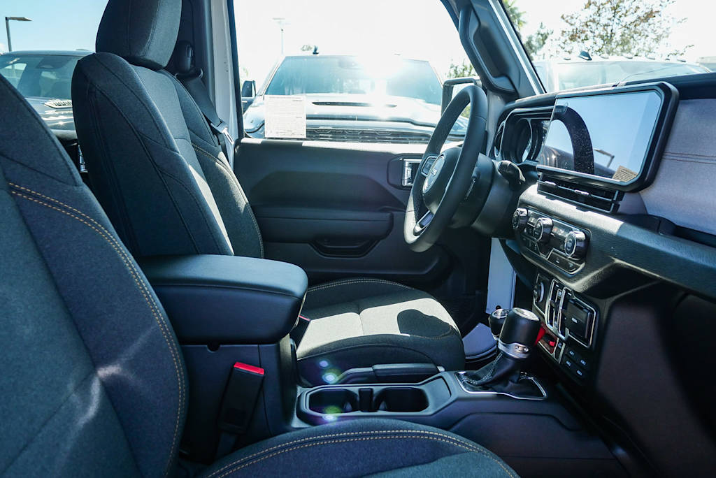 Thumbnail: 2026 Jeep Wrangler - 9