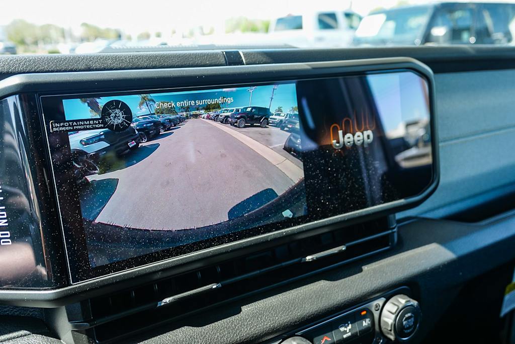 Thumbnail: 2026 Jeep Wrangler - 25