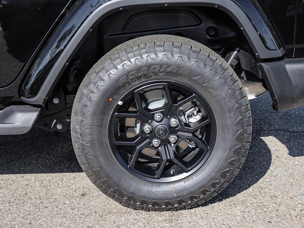 Thumbnail: 2026 Jeep Wrangler - 6