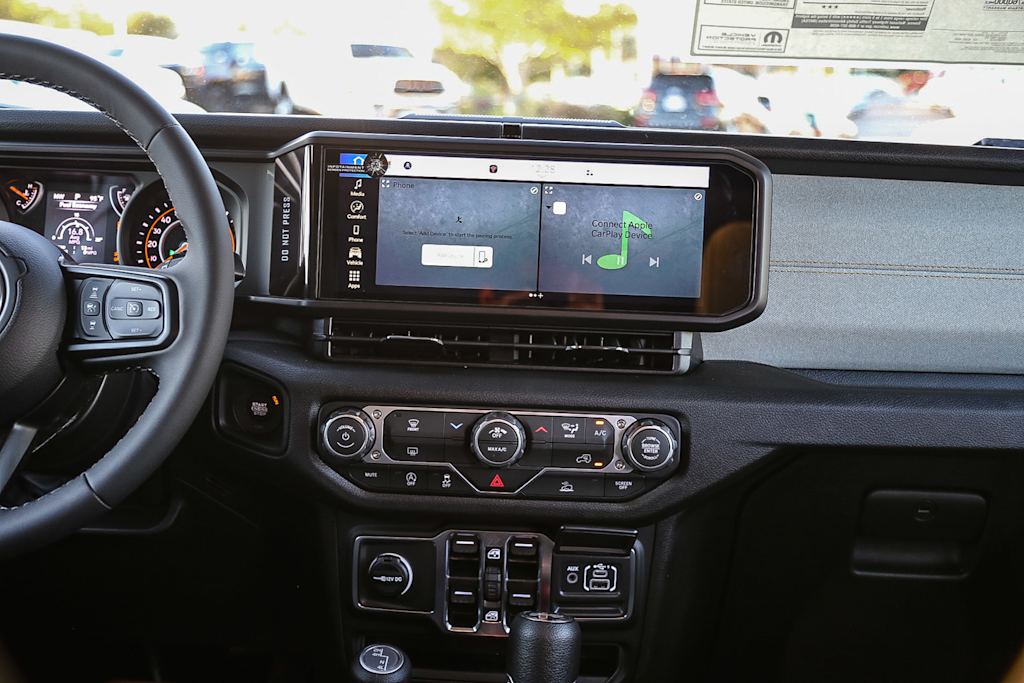 Thumbnail: 2026 Jeep Wrangler - 20