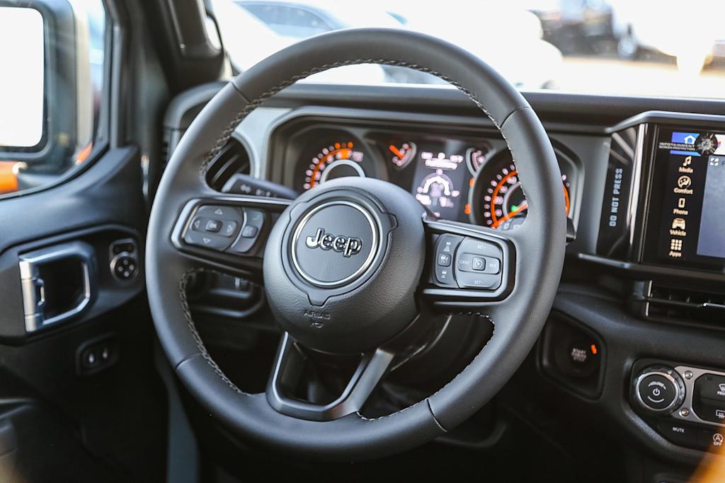 Thumbnail: 2026 Jeep Wrangler - 8
