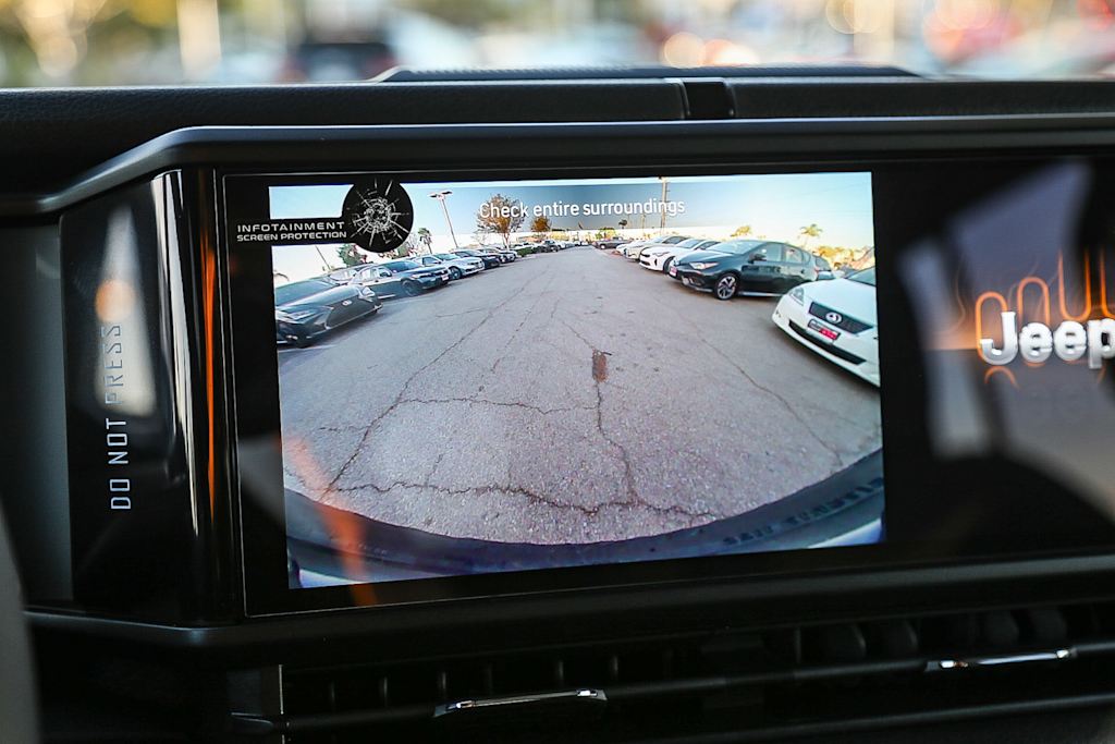 Thumbnail: 2026 Jeep Wrangler - 24