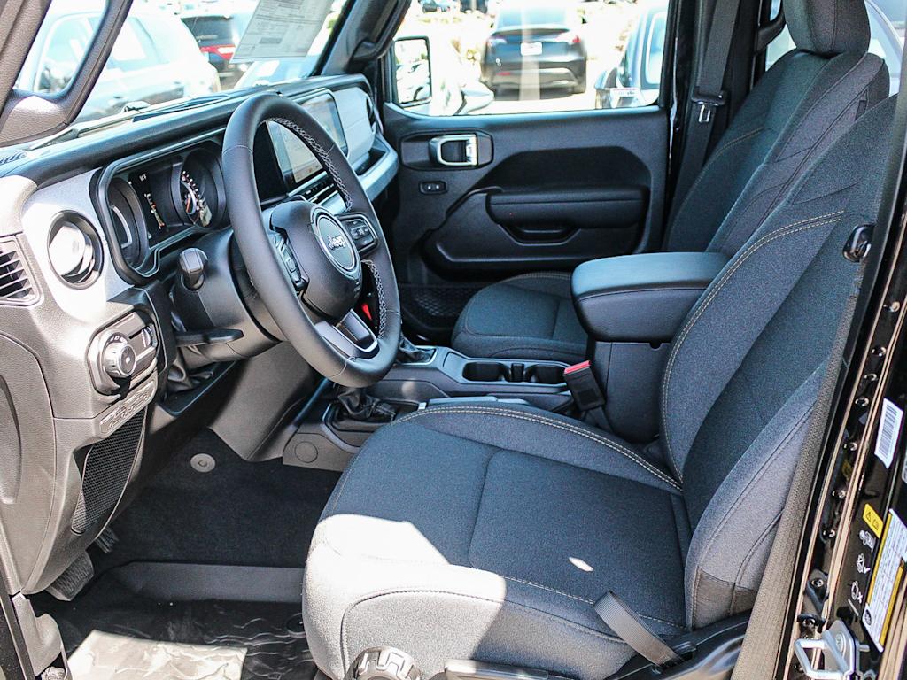 Thumbnail: 2026 Jeep Wrangler - 10