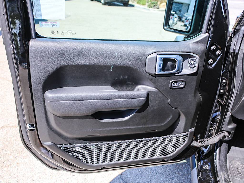 Thumbnail: 2026 Jeep Wrangler - 23
