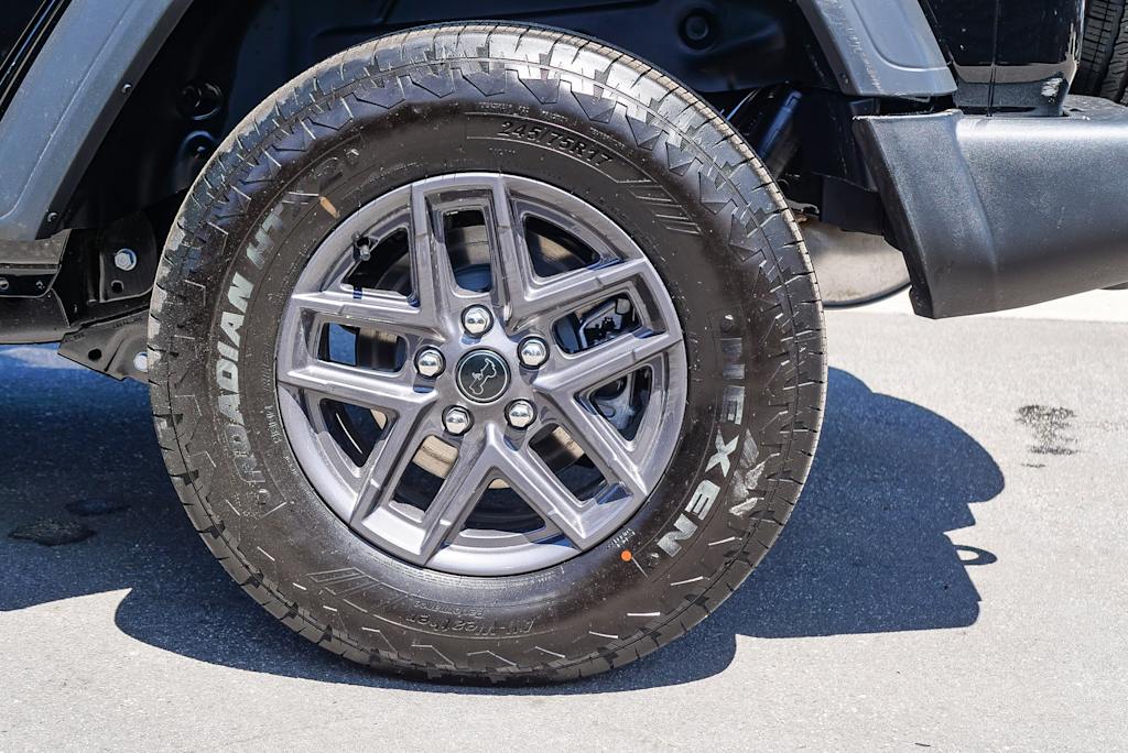Thumbnail: 2026 Jeep Wrangler - 6