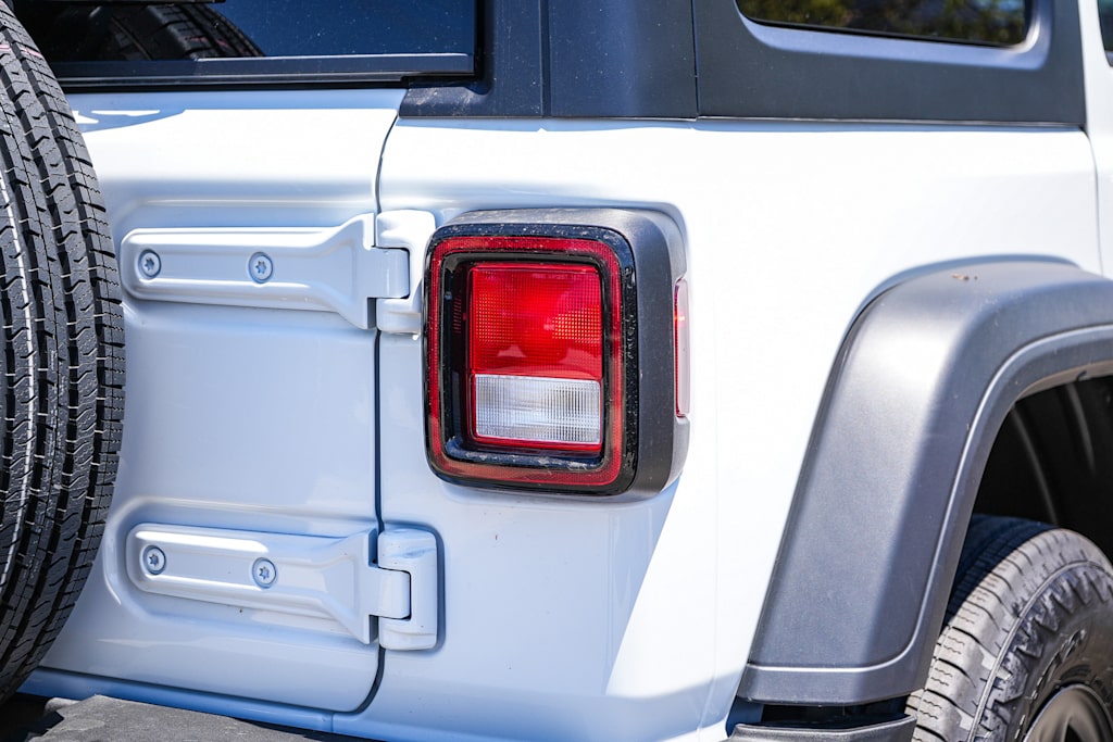Thumbnail: 2026 Jeep Wrangler - 21