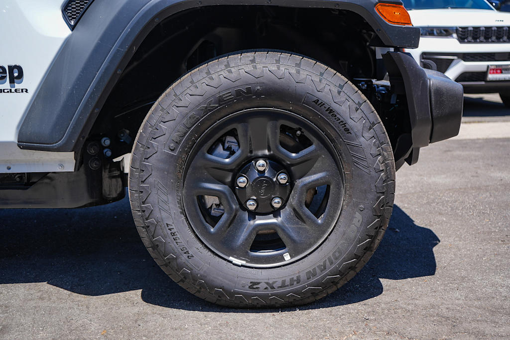 Thumbnail: 2026 Jeep Wrangler - 22