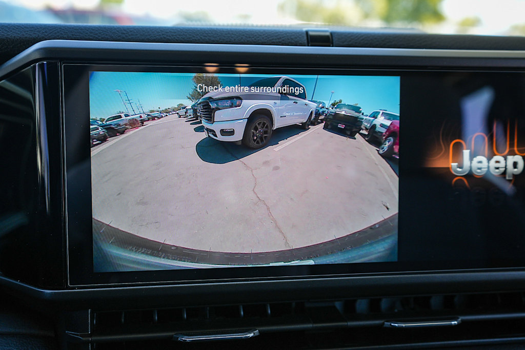 Thumbnail: 2026 Jeep Wrangler - 27