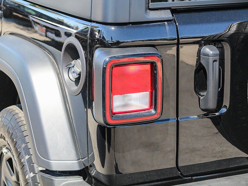 Thumbnail: 2026 Jeep Wrangler - 8