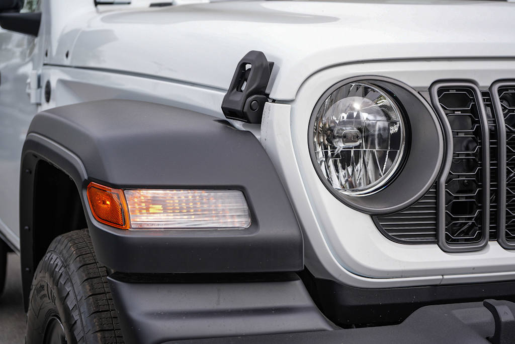 Thumbnail: 2026 Jeep Wrangler - 17