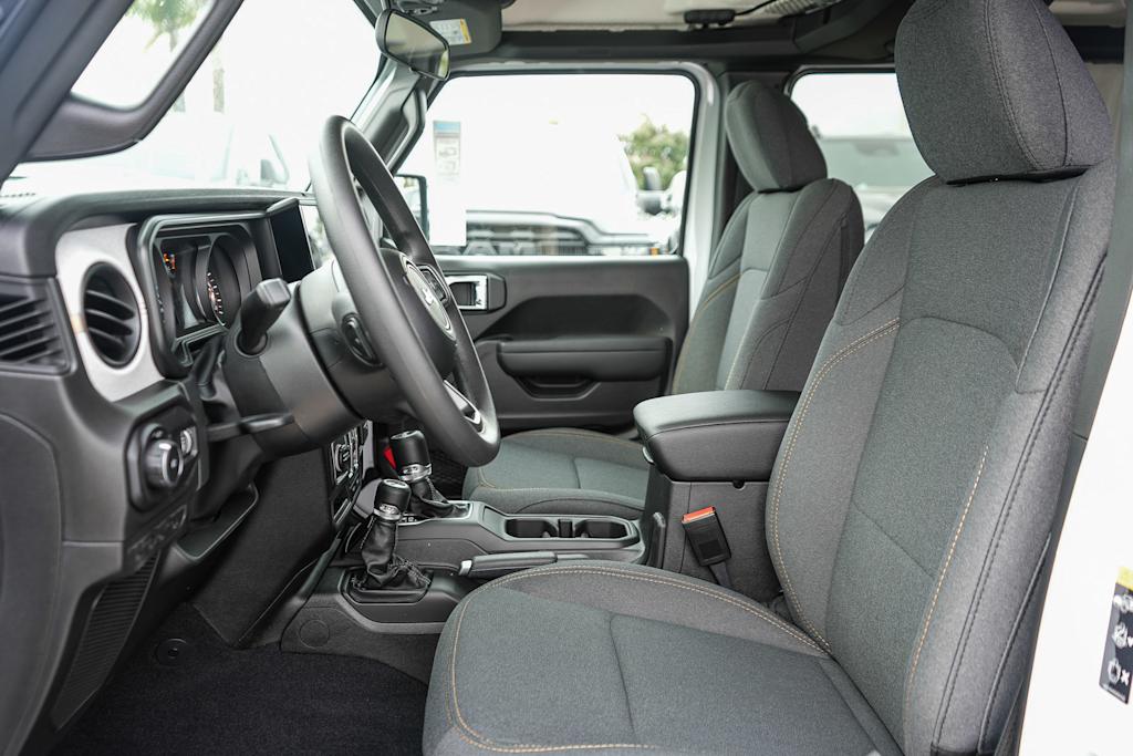 Thumbnail: 2026 Jeep Wrangler - 10