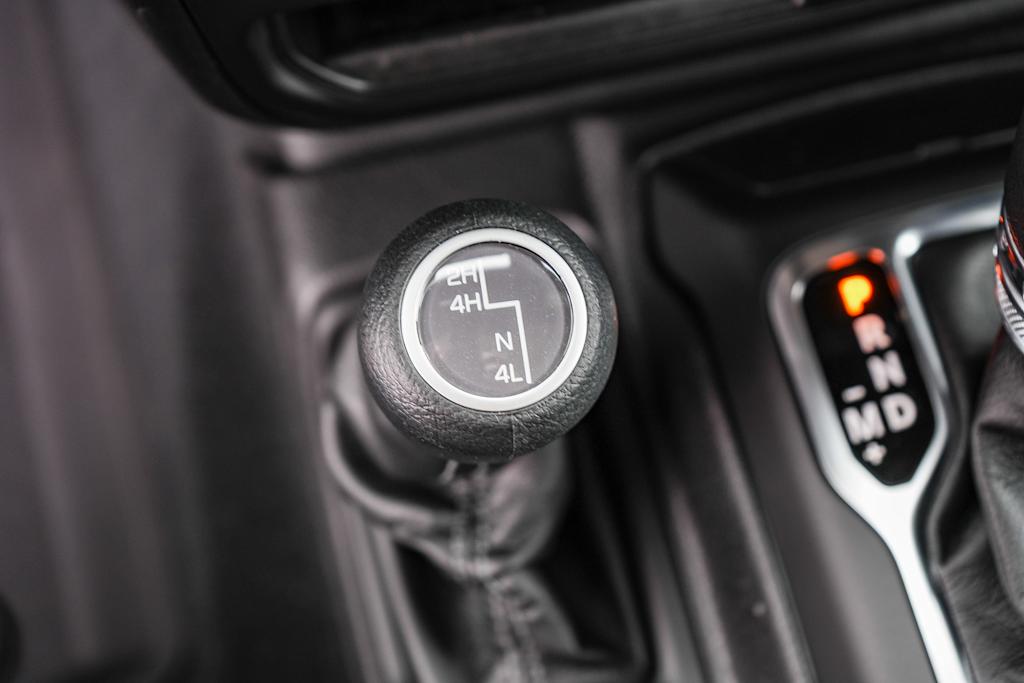 Thumbnail: 2026 Jeep Wrangler - 23