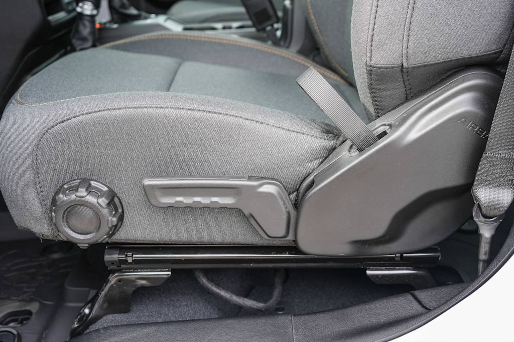 Thumbnail: 2026 Jeep Wrangler - 24