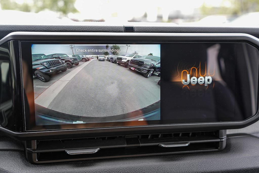 Thumbnail: 2026 Jeep Wrangler - 26