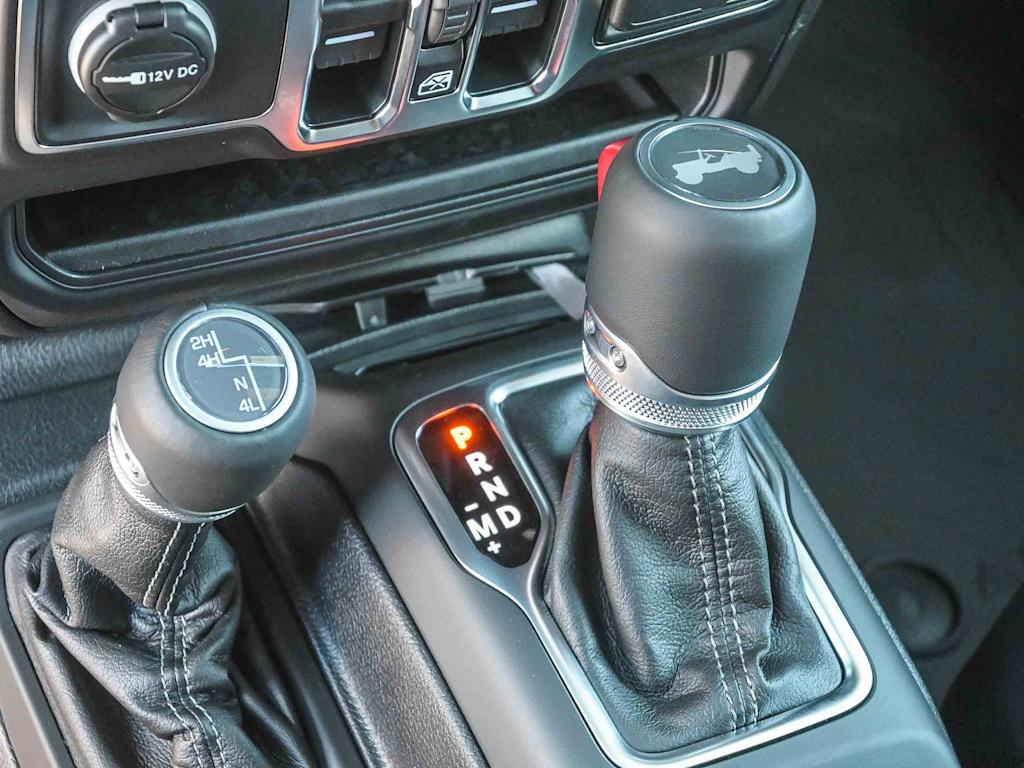 Thumbnail: 2025 Jeep Wrangler - 34