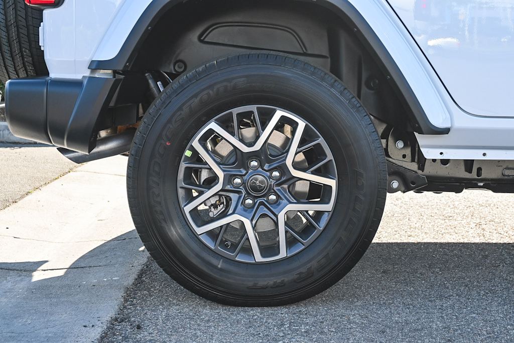 Thumbnail: 2026 Jeep Wrangler - 6