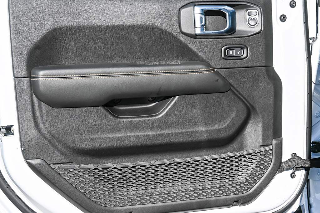 Thumbnail: 2026 Jeep Wrangler - 32