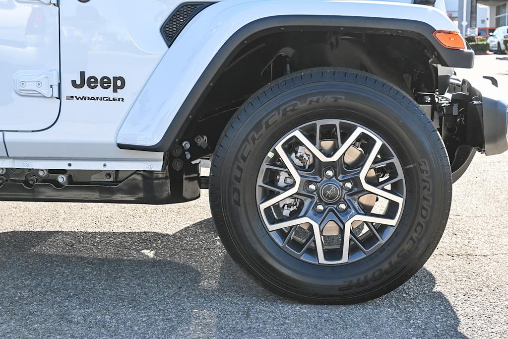 Thumbnail: 2026 Jeep Wrangler - 23