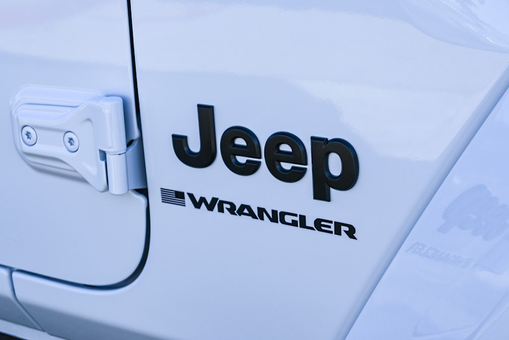Thumbnail: 2026 Jeep Wrangler - 5