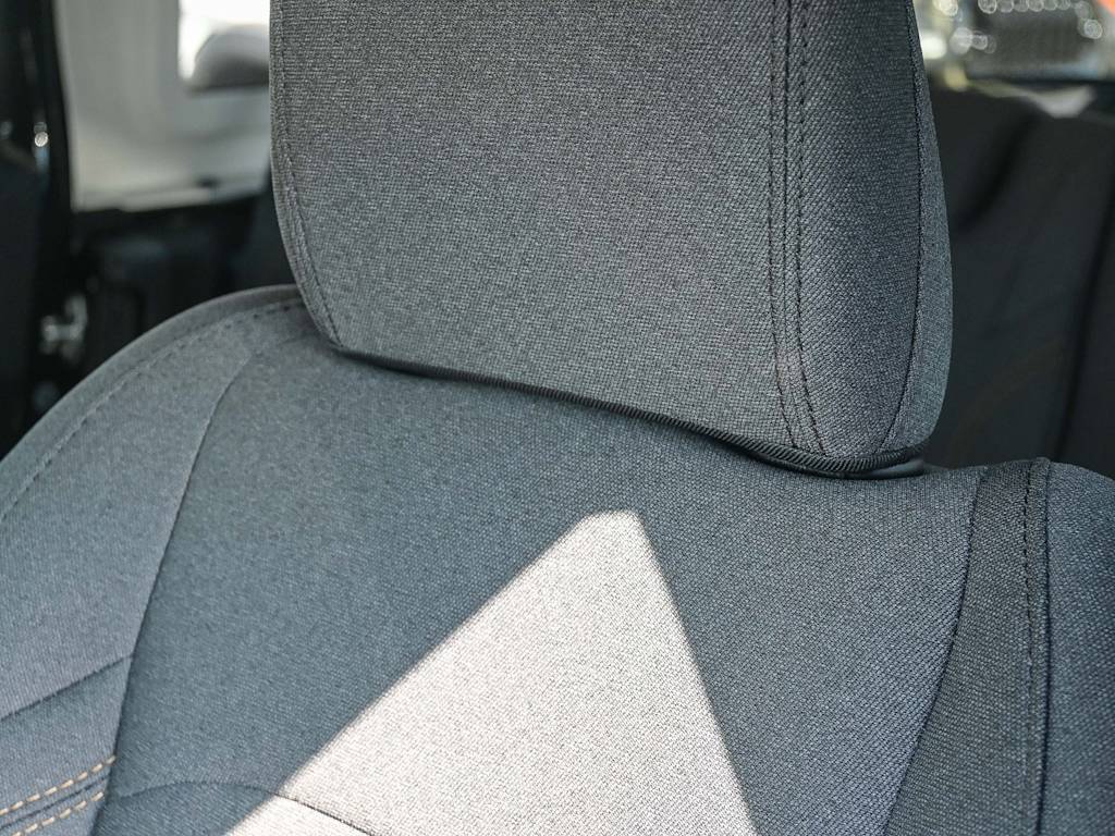 Thumbnail: 2025 Jeep Wrangler - 36