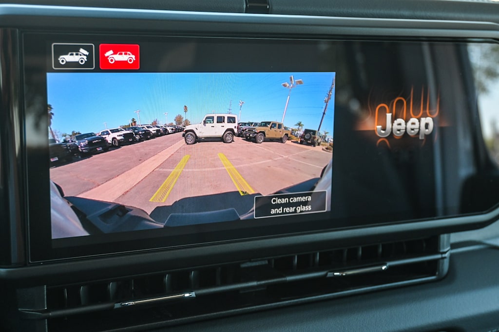 Thumbnail: 2025 Jeep Wrangler - 35