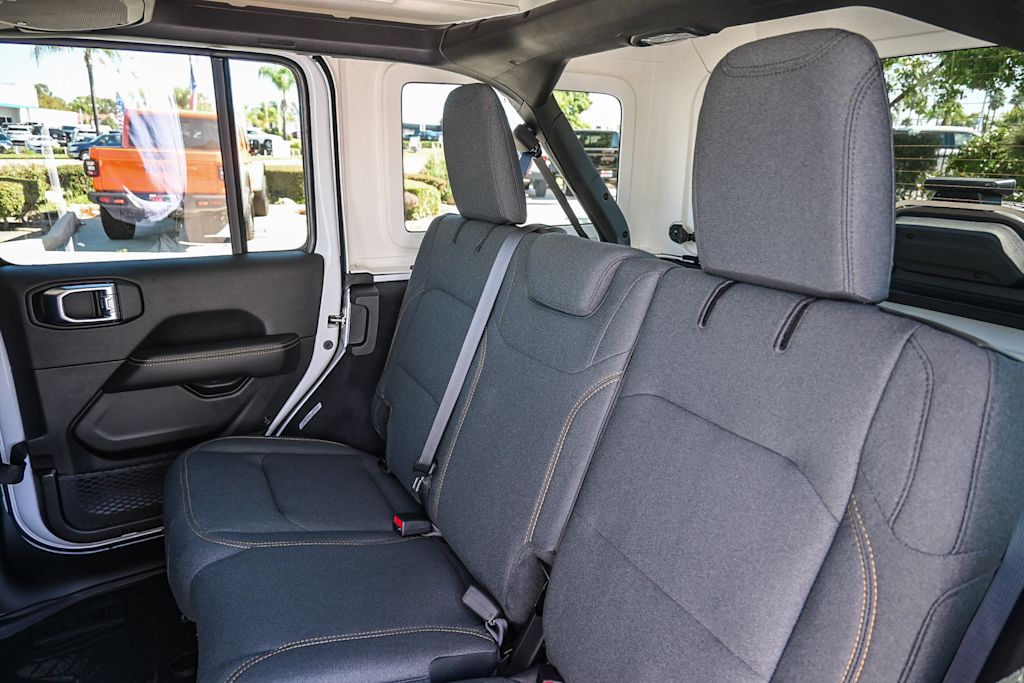 Thumbnail: 2025 Jeep Wrangler - 29