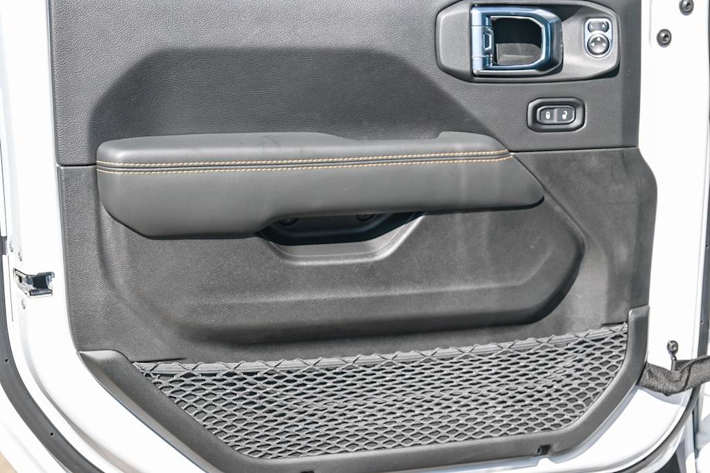 Thumbnail: 2025 Jeep Wrangler - 30