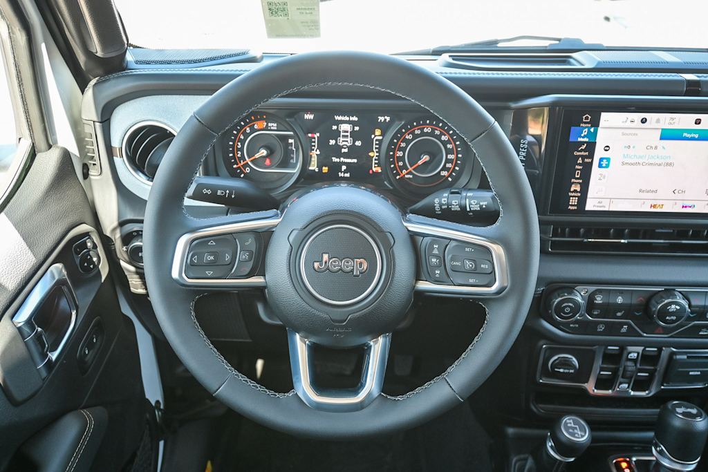 Thumbnail: 2025 Jeep Wrangler - 9