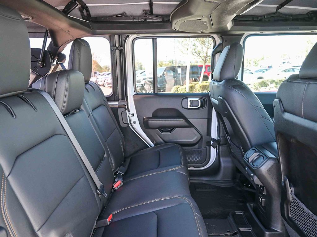 Thumbnail: 2025 Jeep Wrangler - 12