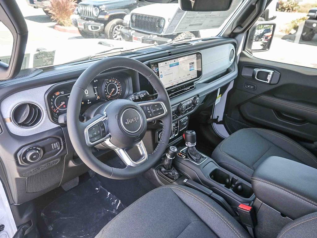 Thumbnail: 2025 Jeep Wrangler - 2