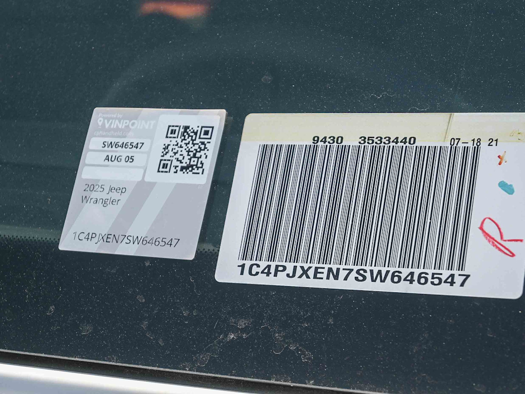 Thumbnail: 2025 Jeep Wrangler - 36