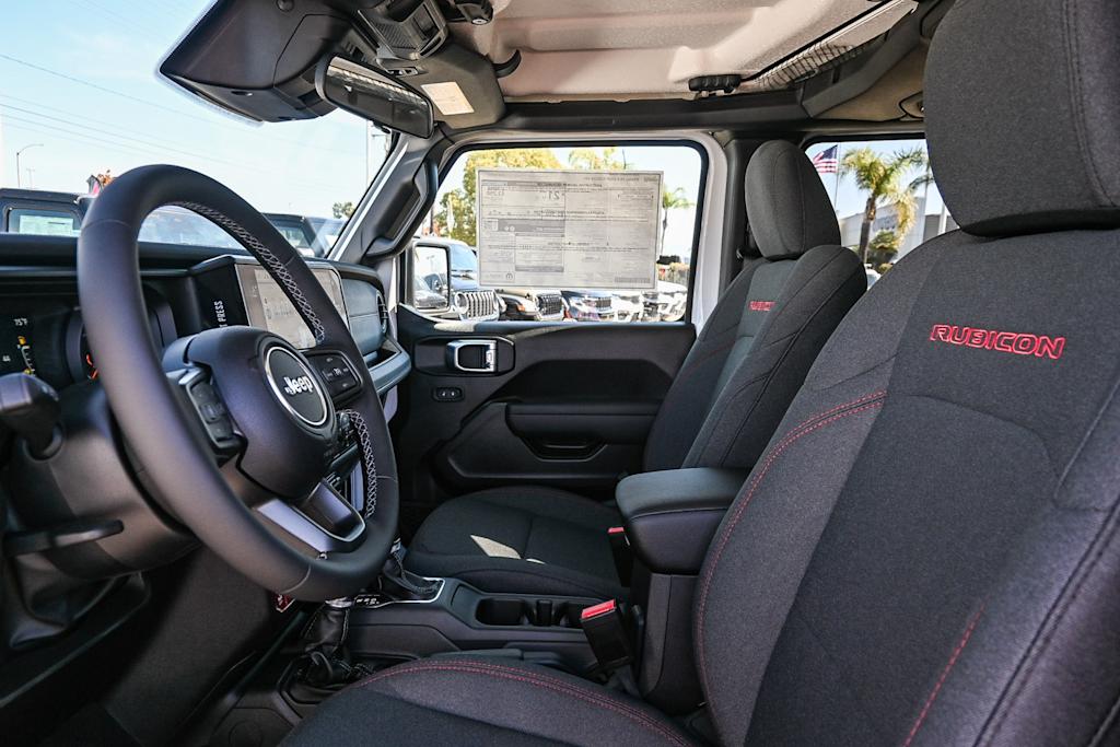 Thumbnail: 2026 Jeep Wrangler - 7