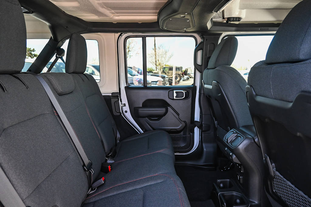 Thumbnail: 2026 Jeep Wrangler - 23