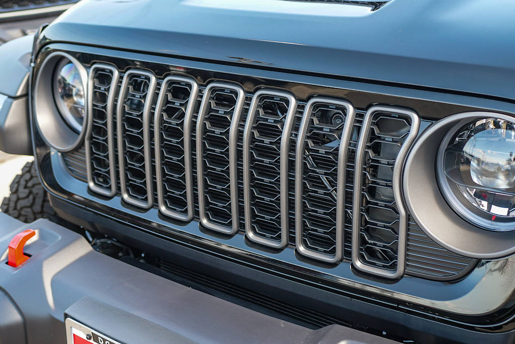 Thumbnail: 2026 Jeep Wrangler - 21