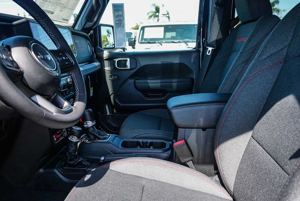 Thumbnail: 2026 Jeep Wrangler - 11
