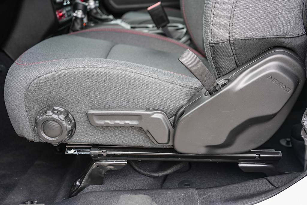 Thumbnail: 2026 Jeep Wrangler - 24