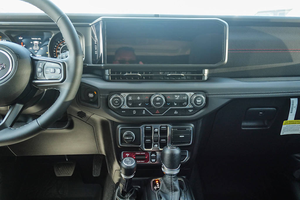Thumbnail: 2026 Jeep Wrangler - 9