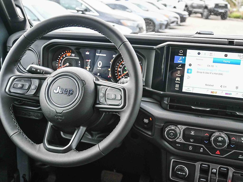 Thumbnail: 2026 Jeep Wrangler - 14