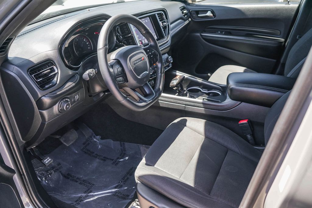 Thumbnail: 2022 Dodge Durango - 11