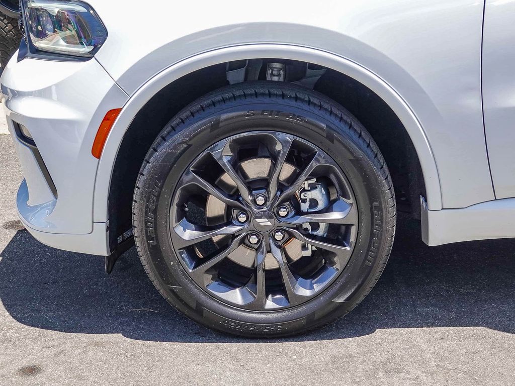 Thumbnail: 2022 Dodge Durango - 6