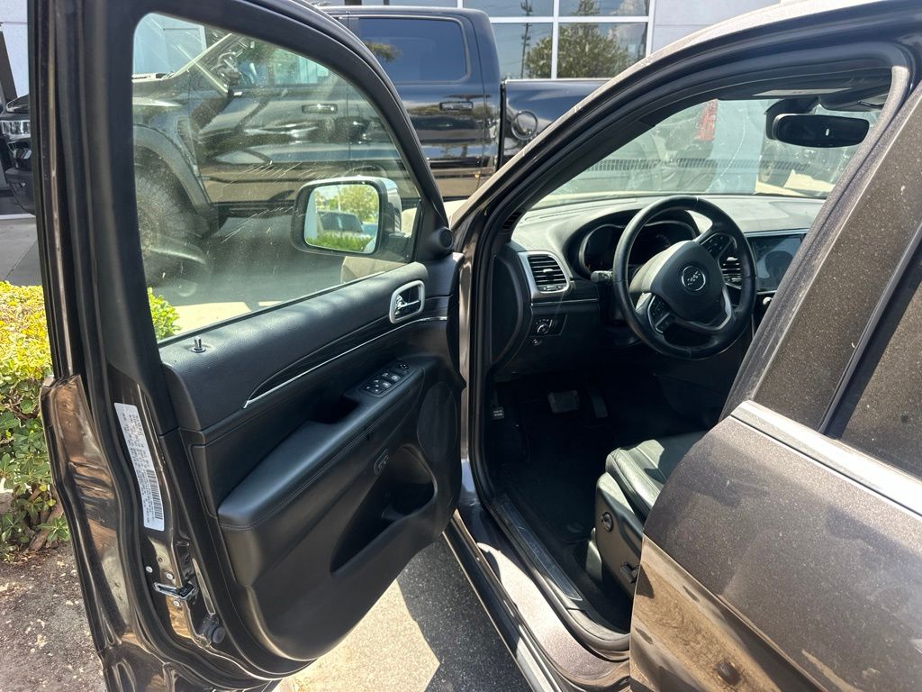 Thumbnail: 2020 Jeep Grand Cherokee - 2