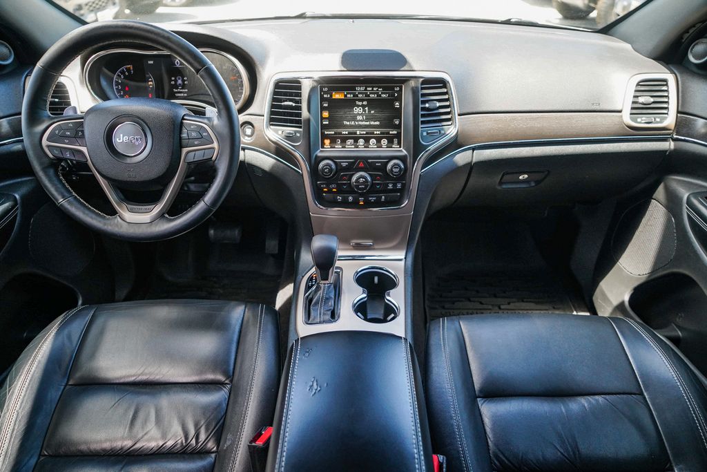 Thumbnail: 2016 Jeep Grand Cherokee - 2