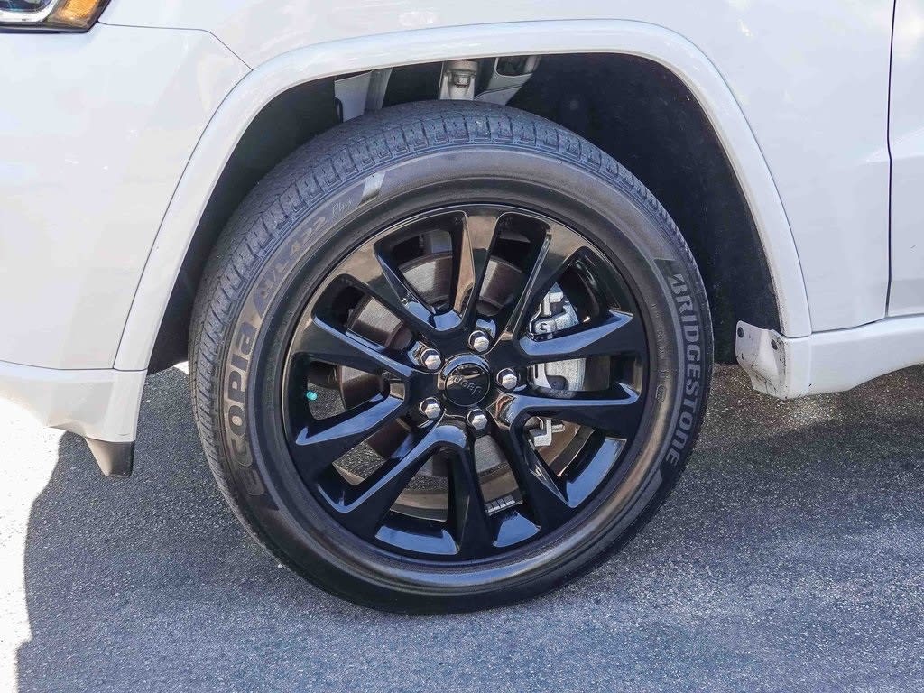 Thumbnail: 2022 Jeep Grand Cherokee - 7